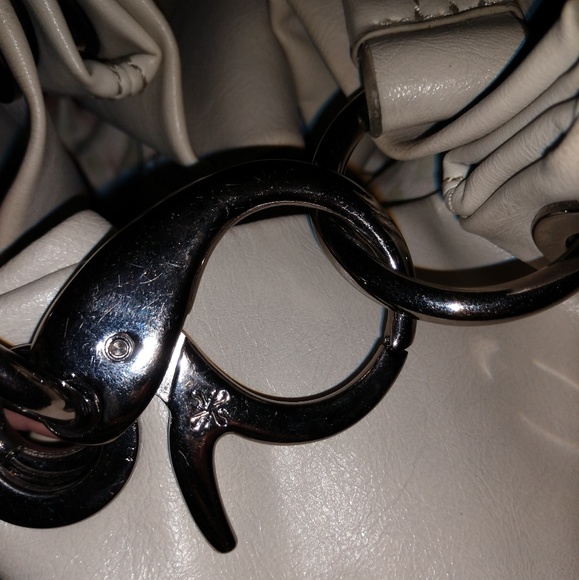 Vera Wang large Bag - Picture 3 of 4